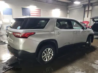2018 Chevrolet Traverse LS with VIN 1GNERFKW8JJ268474, listed as a Copart auction lot 45890655 with 139,786 mi miles and Salvage Title. Bid and sale history available at carsss.com. Image 3.
