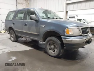 2000 Ford Expedition XLT with VIN 1FMRU1668YLB76006, listed as a IAAI auction lot 41621842 with 153,040 mi miles and . Bid and sale history available at DreamBid. Image 1.