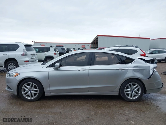 2015 Ford Fusion SE with VIN 3FA6P0H79FR304157, listed as a IAAI auction lot 41947413 with 84,058 mi miles. Bid and sale history available at carsss.com. Image 14.