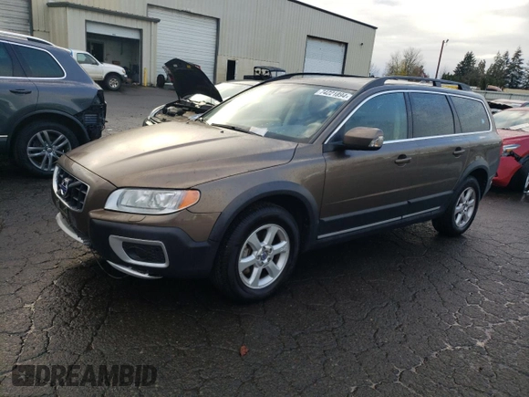 2013 Volvo XC70 3.2L with VIN YV4952BL8D1163536, listed as a Copart auction lot 74221894 with 108,520 mi miles and Salvage Title. Bid and sale history available at DreamBid. Image 1.