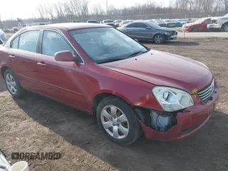 2008 Kia Optima LX z VIN KNAGE123X85219265, wystawiony jako IAAI lot #41797670 z przebiegiem 124 632 mil mil oraz . Historia ofert i sprzedaży dostępna na DreamBid. Obrazek 1.