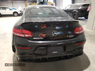 2019 Mercedes-Benz C 63 S AMG z VIN WDDWJ8HB7KF868420, wystawiony jako Copart lot #68820483 z przebiegiem 29 520 mil mil oraz . Historia ofert i sprzedaży dostępna na DreamBid. Obrazek 6.