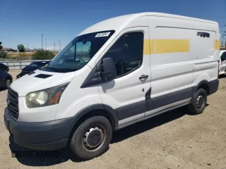 2015 Ford Transit Cargo z VIN 1FTNR1CG0FKA53031, wystawiony jako Copart lot #57058125 z przebiegiem 158 378 mil mil oraz Szkoda całkowita • Salvage title. Historia ofert i sprzedaży dostępna na DreamBid. Obrazek 1.