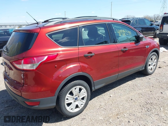 2015 Ford Escape S with VIN 1FMCU0F74FUA26457, listed as a IAAI auction lot 41992299 with 216,519 mi miles. Bid and sale history available at carsss.com. Image 4.