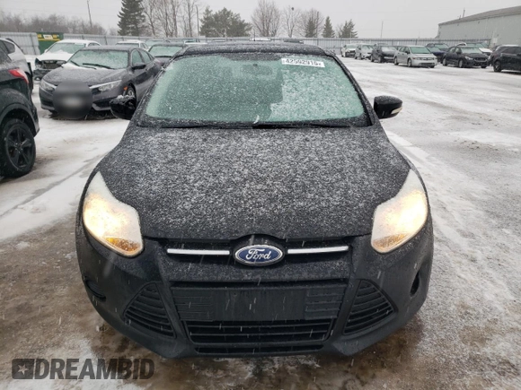 2014 Ford Focus SE with VIN 1FADP3K25EL200882, listed as a Copart auction lot 42592915 with 152,333 mi miles and Clean Title. Bid and sale history available at carsss.com. Image 5.