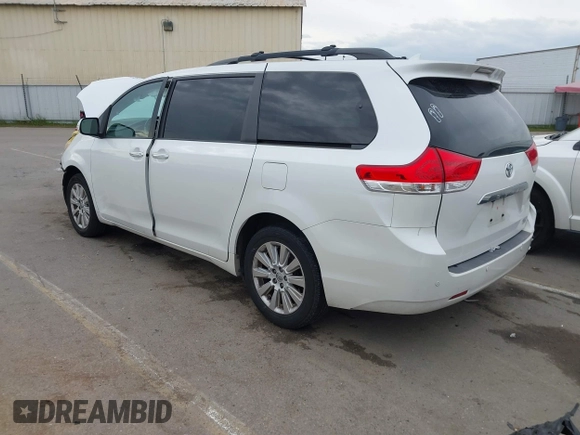2014 Toyota Sienna Ltd with VIN 5TDDK3DC0ES090319, listed as a IAAI auction lot 41778096 with 171,953 mi miles. Bid and sale history available at carsss.com. Image 3.