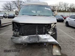 2004 GMC Savana Cargo Van YF7 Upfitter with VIN 1GDFG15T841141876, listed as a Copart auction lot 83259724 with 124,494 mi miles and Salvage Title. Bid and sale history available at carsss.com. Image 5.
