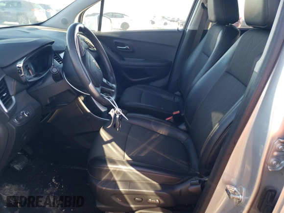 2022 Chevrolet Trax LT with VIN KL7CJLSMXNB518332, listed as a Copart auction lot 43560825 with 17,763 mi miles and Salvage Title. Bid and sale history available at carsss.com. Image 7.