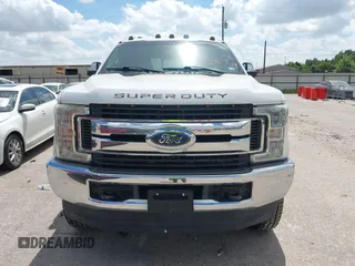 2017 Ford F-250 Lariat with VIN 1FT7W2BT2HED10715, listed as a IAAI auction lot 42820538 with 231,009 mi miles and . Bid and sale history available at DreamBid. Image 12.