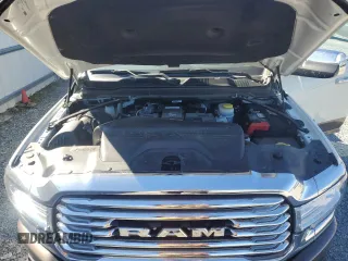 2022 Ram 2500 Longhorn z VIN 3C6UR5GL6NG131450, wystawiony jako Copart lot #46022085 z przebiegiem 63 301 mil mil oraz Szkoda całkowita • Salvage title. Historia ofert i sprzedaży dostępna na DreamBid. Obrazek 11.