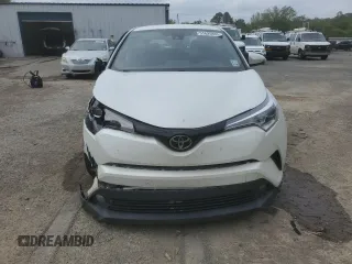 2018 Toyota C-HR XLE with VIN NMTKHMBX6JR060011, listed as a Copart auction lot 51620895 with 52,314 mi miles and Salvage Title. Bid and sale history available at carsss.com. Image 5.