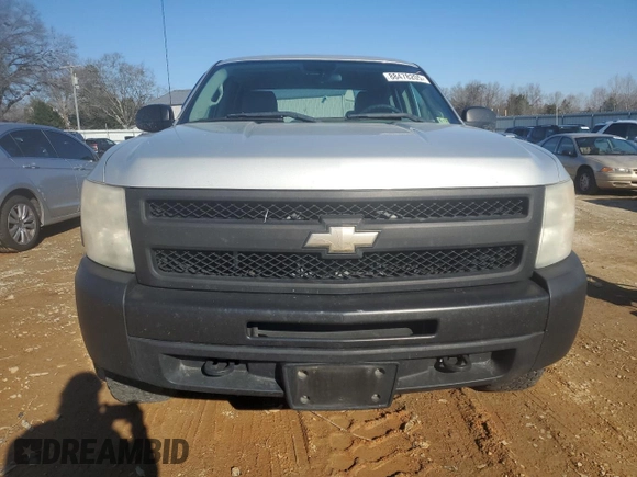 2011 Chevrolet Silverado 1500 Work Truck with VIN 1GCRKPE39BZ207465, listed as a Copart auction lot 88478205 with 192,651 mi miles and Salvage Title. Bid and sale history available at DreamBid. Image 5.