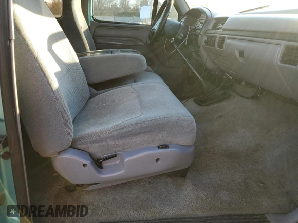 1996 Ford F-250 with VIN 1FTHX26G6TEA70365, listed as a Copart auction lot 89169715 with 182,238 mi miles and Salvage title. Bid and sale history available at DreamBid. Image 10.
