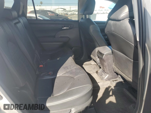 2023 Toyota Highlander L with VIN 5TDKDRAH3PS049805, listed as a Copart auction lot 61053545 with 12,121 mi miles and Salvage title. Bid and sale history available at DreamBid. Image 11.