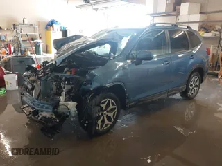 2020 Subaru Forester Premium with VIN JF2SKAJC0LH553434, listed as a IAAI auction lot 41454507 with 1 mi miles. Bid and sale history available at carsss.com. Image 2.