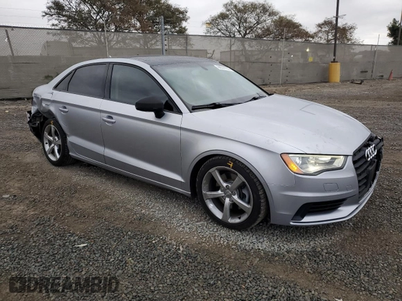 2015 Audi S3 Premium Plus z VIN WAUBFGFF4F1121979, wystawiony jako Copart lot #44574735 z przebiegiem 58 528 mil mil oraz Szkoda całkowita • Salvage title. Historia ofert i sprzedaży dostępna na DreamBid. Obrazek 4.