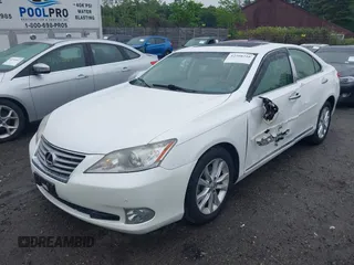 2012 Lexus ES 330 z VIN JTHBK1EG6C2490871, wystawiony jako IAAI lot #42508216 z przebiegiem 131 468 mil mil oraz . Historia ofert i sprzedaży dostępna na DreamBid. Obrazek 17.