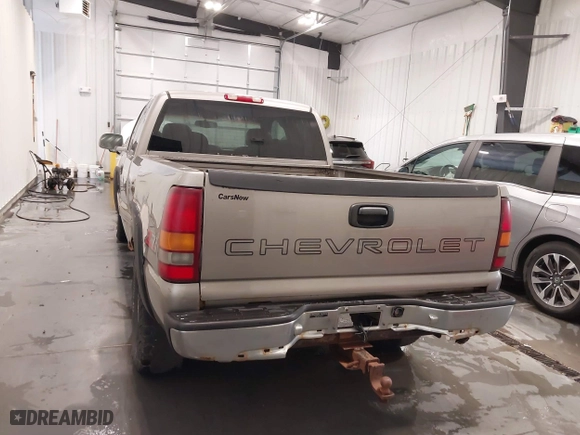 1999 Chevrolet Silverado 1500 LT with VIN 2GCEK19T8X1163660, listed as a IAAI auction lot 41758994 with 227,494 mi miles. Bid and sale history available at carsss.com. Image 16.