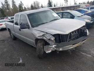 2004 Chevrolet Silverado 1500 Work Truck with VIN 2GCEC19T541158392, listed as a IAAI auction lot 41355324 with 1 mi miles. Bid and sale history available at carsss.com. Image 1.