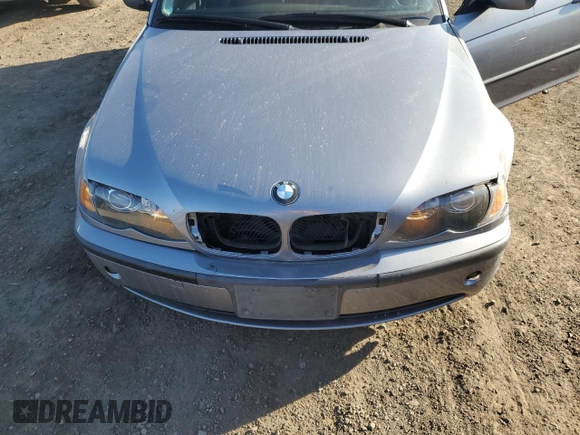 2003 BMW 3 Series 325i with VIN WBAET37423NJ33483, listed as a Copart auction lot 42368445 with 121,063 mi miles and Salvage Title. Bid and sale history available at carsss.com. Image 11.