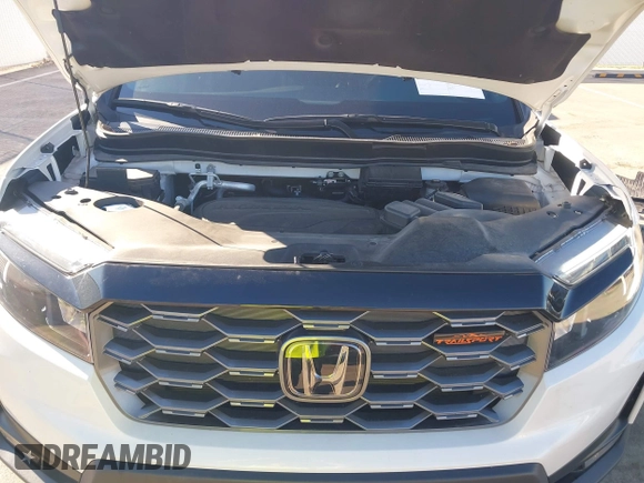 2023 Honda Passport TrailSport z VIN 5FNYF8H68PB007654, wystawiony jako IAAI lot #40816118 z przebiegiem 35 656 mil mil oraz . Historia ofert i sprzedaży dostępna na DreamBid. Obrazek 10.