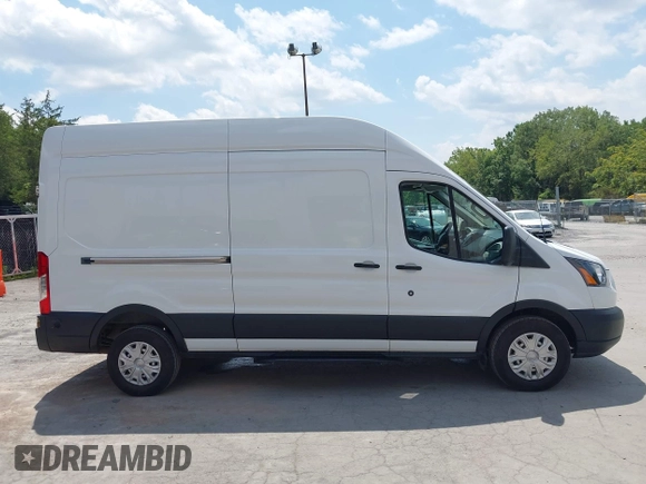 2019 Ford Transit z VIN 1FTBW2XG5KKB23337, wystawiony jako IAAI lot #42846883 z przebiegiem 65 369 mil mil oraz . Historia ofert i sprzedaży dostępna na DreamBid. Obrazek 13.