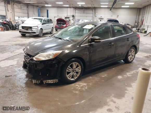 2012 Ford Focus SEL with VIN 1FAHP3H26CL344480, listed as a IAAI auction lot 41882368 with 162,897 mi miles. Bid and sale history available at carsss.com. Image 2.