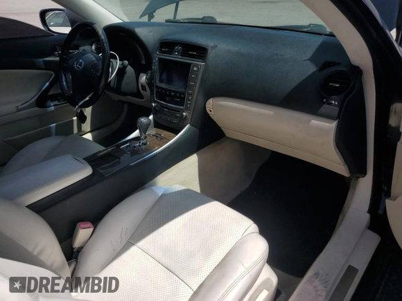 2010 Lexus IS 250 C z VIN JTHFF2C26A2514117, wystawiony jako Copart lot #61644135 z przebiegiem 125 940 mil mil oraz Szkoda całkowita • Salvage title. Historia ofert i sprzedaży dostępna na DreamBid. Obrazek 8.