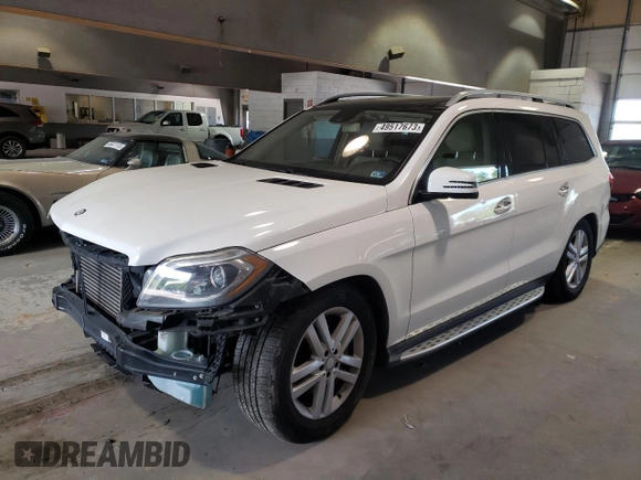 2015 Mercedes-Benz GL-Class GL 350 BlueTEC with VIN 4JGDF2EE7FA454521, listed as a Copart auction lot 49517673 with 109,620 mi miles. Bid and sale history available at carsss.com. Image 1.