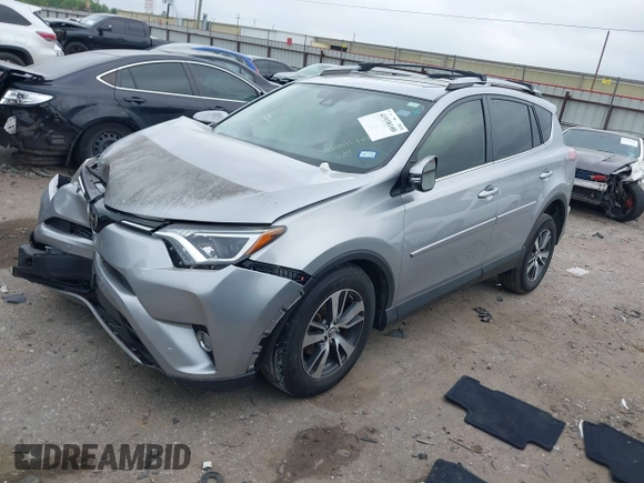 2018 Toyota RAV4 XLE with VIN JTMWFREV7JJ203609, listed as a IAAI auction lot 41938100 with 51,021 mi miles. Bid and sale history available at carsss.com. Image 17.