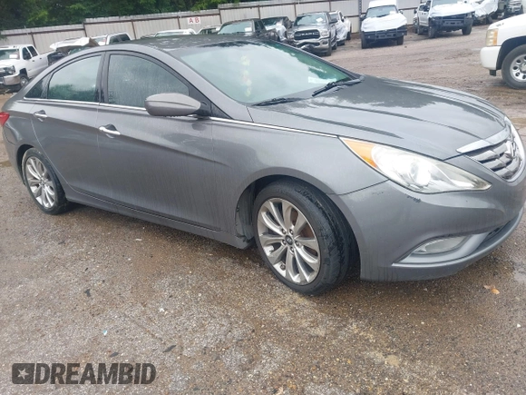 2012 Hyundai Sonata SE z VIN 5NPEC4AC7CH435022, wystawiony jako IAAI lot #42491555 z przebiegiem 176 670 mil mil oraz . Historia ofert i sprzedaży dostępna na DreamBid. Obrazek 1.
