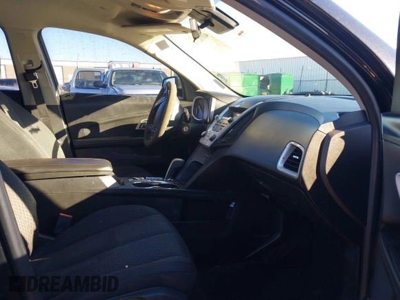 2013 Chevrolet Equinox LS z VIN 2GNALBEK8D6317806, wystawiony jako IAAI lot #40828535 z przebiegiem 291 138 mil mil oraz . Historia ofert i sprzedaży dostępna na DreamBid. Obrazek 5.