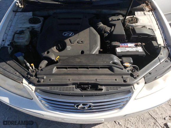2009 Hyundai Azera Limited with VIN KMHFC46F99A345017, listed as a Copart auction lot 75139104 with 256,350 mi miles and Salvage Title. Bid and sale history available at carsss.com. Image 11.