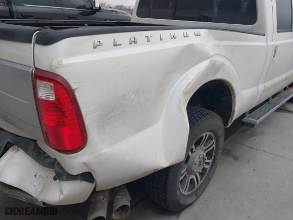 2014 Ford Super Duty F-250 SRW XL with VIN 1FT7W2BTXEEA08391, listed as a IAAI auction lot 41483571 with 100,871 mi miles. Bid and sale history available at carsss.com. Image 17.