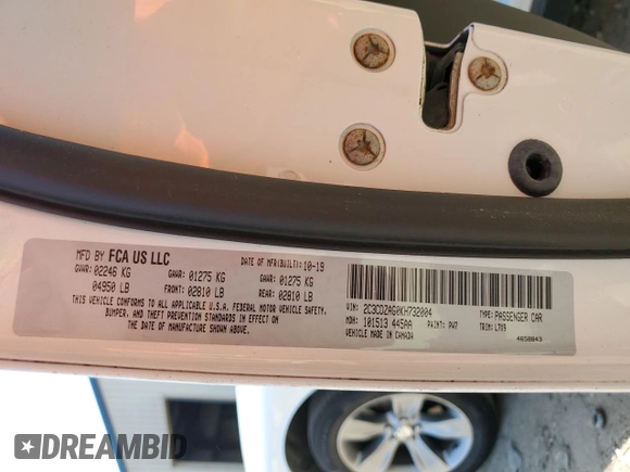 2019 Dodge Challenger SXT z VIN 2C3CDZAG0KH732004, wystawiony jako Copart lot #50786305 z przebiegiem Nie podano mil oraz Nie do naprawy • Non repairable. Historia ofert i sprzedaży dostępna na DreamBid. Obrazek 13.