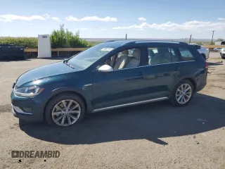 2018 Volkswagen Golf S z VIN 3VWH17AU9JM758196, wystawiony jako Copart lot #54562715 z przebiegiem 60 091 mil mil oraz Szkoda całkowita • Salvage title. Historia ofert i sprzedaży dostępna na DreamBid. Obrazek 1.