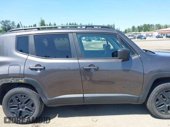 2018 Jeep Renegade Upland с VIN ZACCJBAB9JPH37764, выставлен на аукционе IAAI как лот 42403618 с пробегом 100 151 миль миль и . История ставок и продаж доступна на DreamBid. Изображение 14.
