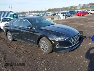 2021 Hyundai Sonata Hybrid SEL with VIN KMHL34JJ1MA027058, listed as a IAAI auction lot 41187431 with 39,437 mi miles. Bid and sale history available at carsss.com. Image 1.