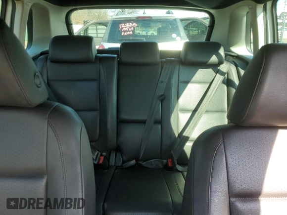 2010 Volkswagen Tiguan with VIN WVGAV9AX3AW530706, listed as a Copart auction lot 44738295 with 133,412 mi miles and Clean Title. Bid and sale history available at DreamBid. Image 10.