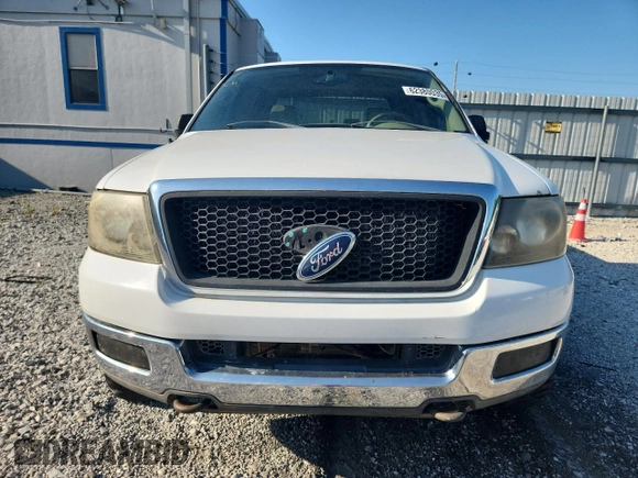2004 Ford F-150 XLT with VIN 1FTPW14564KC55156, listed as a Copart auction lot 62380035 with 254,120 mi miles and Clean title. Bid and sale history available at DreamBid. Image 5.