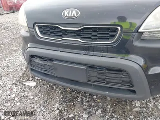 2013 Kia Soul + with VIN KNDJT2A63D7509717, listed as a IAAI auction lot 41910128 with 245,025 mi miles. Bid and sale history available at carsss.com. Image 6.
