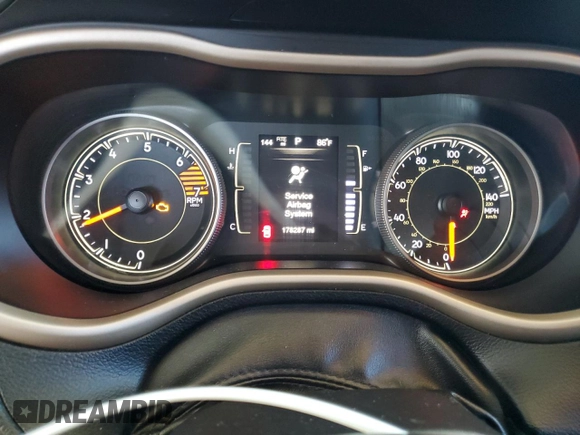 2016 Jeep Cherokee Sport with VIN 1C4PJMABXGW280276, listed as a Copart auction lot 57830695 with 178,287 mi miles and Clean title. Bid and sale history available at DreamBid. Image 9.