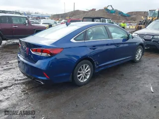 2019 Hyundai Sonata SE with VIN 5NPE24AFXKH732443, listed as a IAAI auction lot 41105458 with 16,892 mi miles. Bid and sale history available at carsss.com. Image 4.