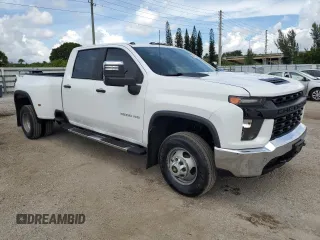 2021 Chevrolet Silverado 3500HD Work Truck with VIN 1GC4YSE77MF138536, listed as a Copart auction lot 73031234 with 52,741 mi miles and Clean Title. Bid and sale history available at carsss.com. Image 4.