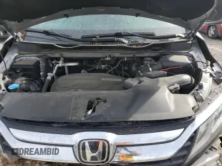 2019 Honda Odyssey EX-L with VIN 5FNRL6H77KB122457, listed as a Copart auction lot 42988715 with 62,444 mi miles and Salvage Title. Bid and sale history available at carsss.com. Image 13.