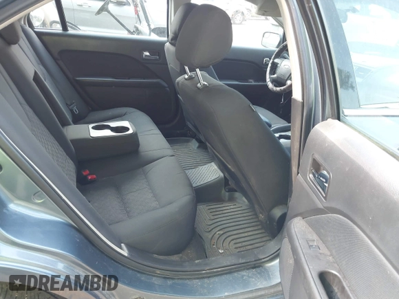 2012 Ford Fusion SE with VIN 3FAHP0HA5CR263705, listed as a IAAI auction lot 42583137 with 184,407 mi miles and . Bid and sale history available at DreamBid. Image 8.