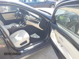 2014 BMW 5 Series 528i z VIN WBA5A5C59ED503028, wystawiony jako IAAI lot #42033479 z przebiegiem 93 335 mil mil oraz . Historia ofert i sprzedaży dostępna na DreamBid. Obrazek 5.