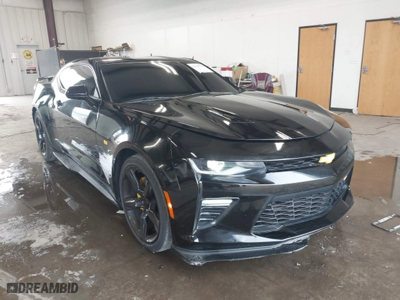 2018 Chevrolet Camaro 1SS with VIN 1G1FF1R75J0191701, listed as a IAAI auction lot 42005031 with 84,458 mi miles. Bid and sale history available at carsss.com. Image 1.