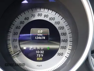 2013 Mercedes-Benz C 300 Sport с VIN WDDGF8AB2DR289465, выставлен на аукционе IAAI как лот 42211273 с пробегом 124 674 миль миль и . История ставок и продаж доступна на DreamBid. Изображение 15.