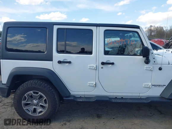 2015 Jeep Wrangler Unlimited Rubicon with VIN 1C4BJWFGXFL507315, listed as a IAAI auction lot 42059720 with 90,189 mi miles and . Bid and sale history available at DreamBid. Image 13.